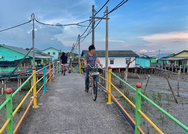 Arrived at Pulau Ketam, stroll through the island