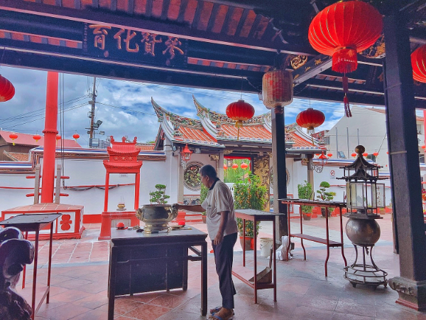 Visit Harmony Street (Jalan Tukang Emas)