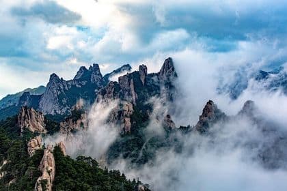 Mount Seorak and Nami Island One Day Tour from Seoul