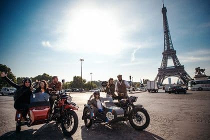 Paris Highlights city tour on a vintage Sidecar Motorcycle