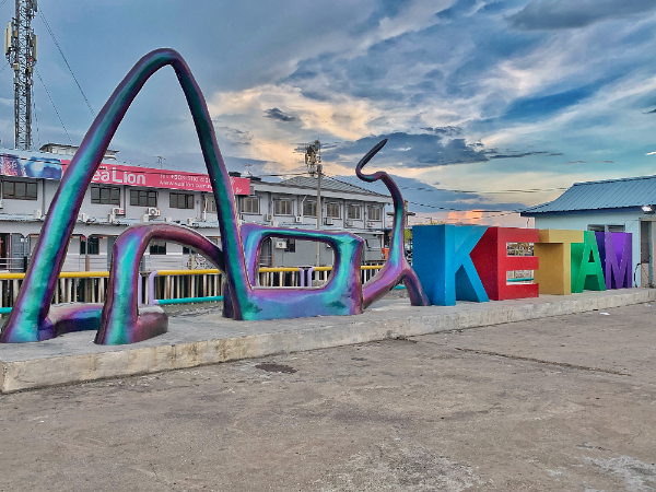 Proceed to Port Klang, take ferry to Pulau Ketam