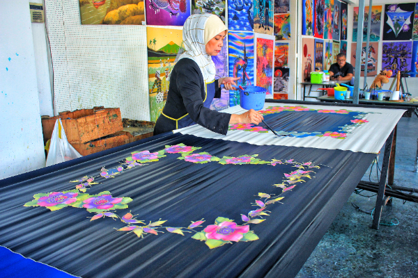 Jadi Batek - Batik fashion gifts wholesaler retailer