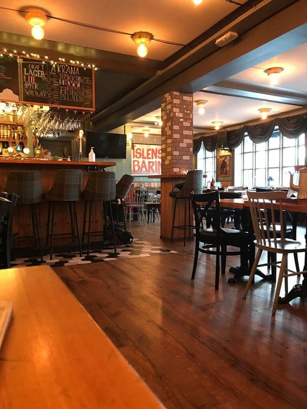 Icelandic Bar (Islenski Barinn)