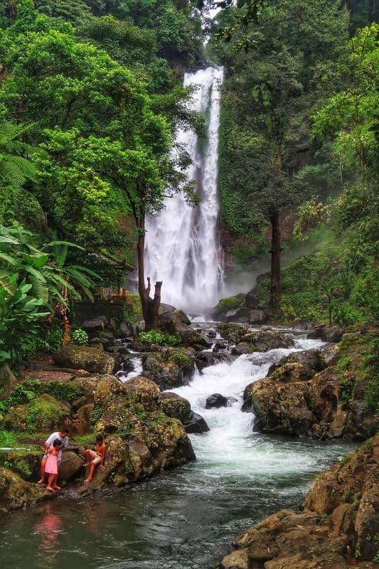Aling-Aling Waterfall