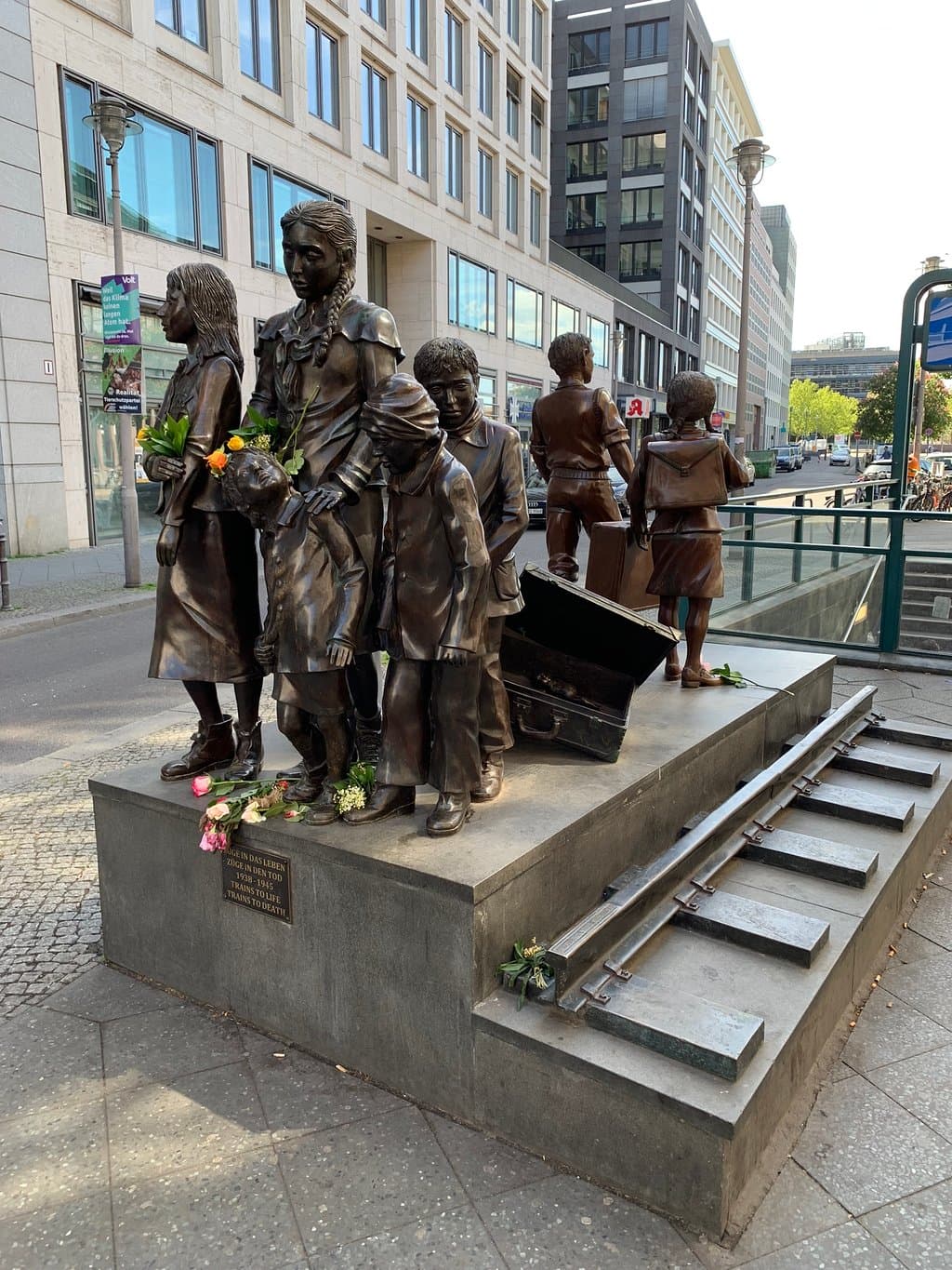 Trains To Life Trains To Death