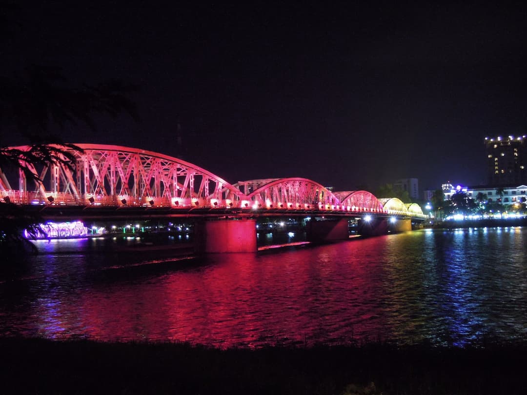 Truong Tien Bridge