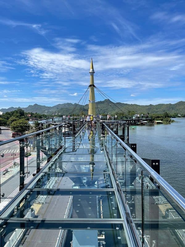 Skywalk Songkwae Mae klong