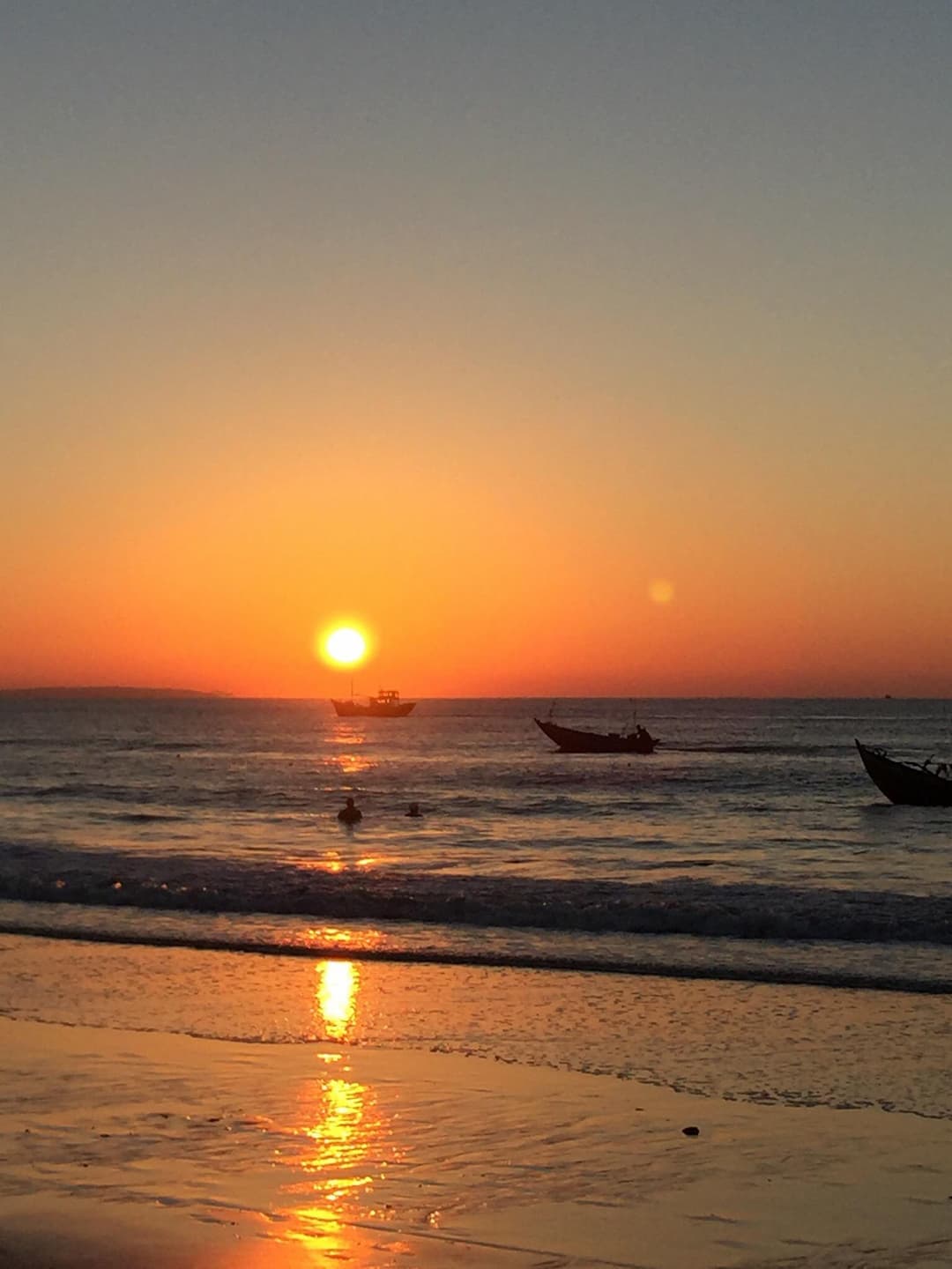 Bãi Đá Ông Địa