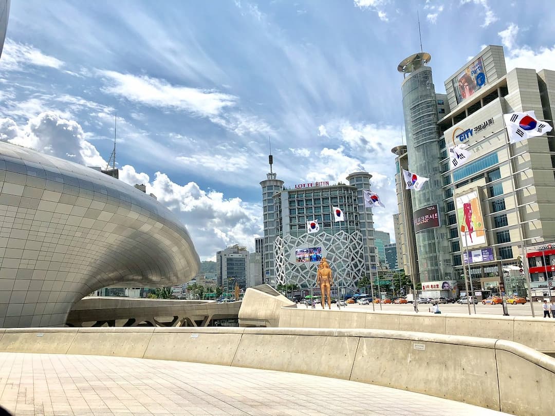 Dongdaemun Design Plaza (DDP)