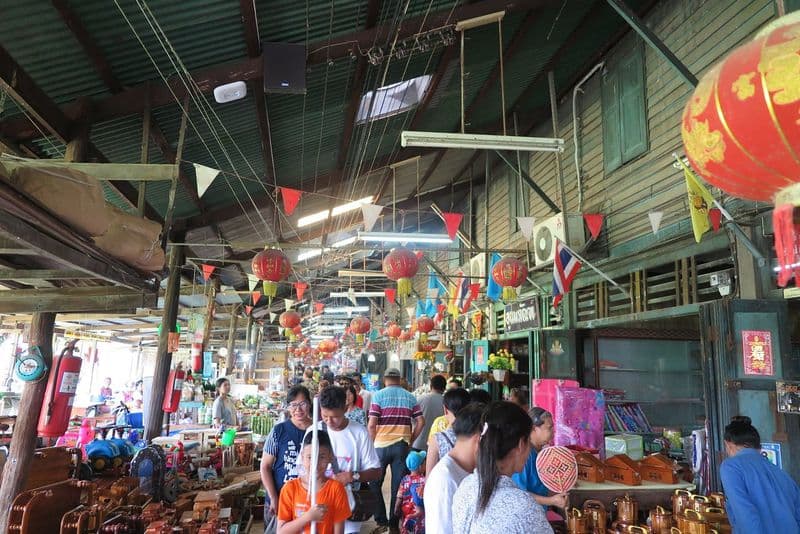 Klong Suan 100 Year Old Market (Chachoengsao)