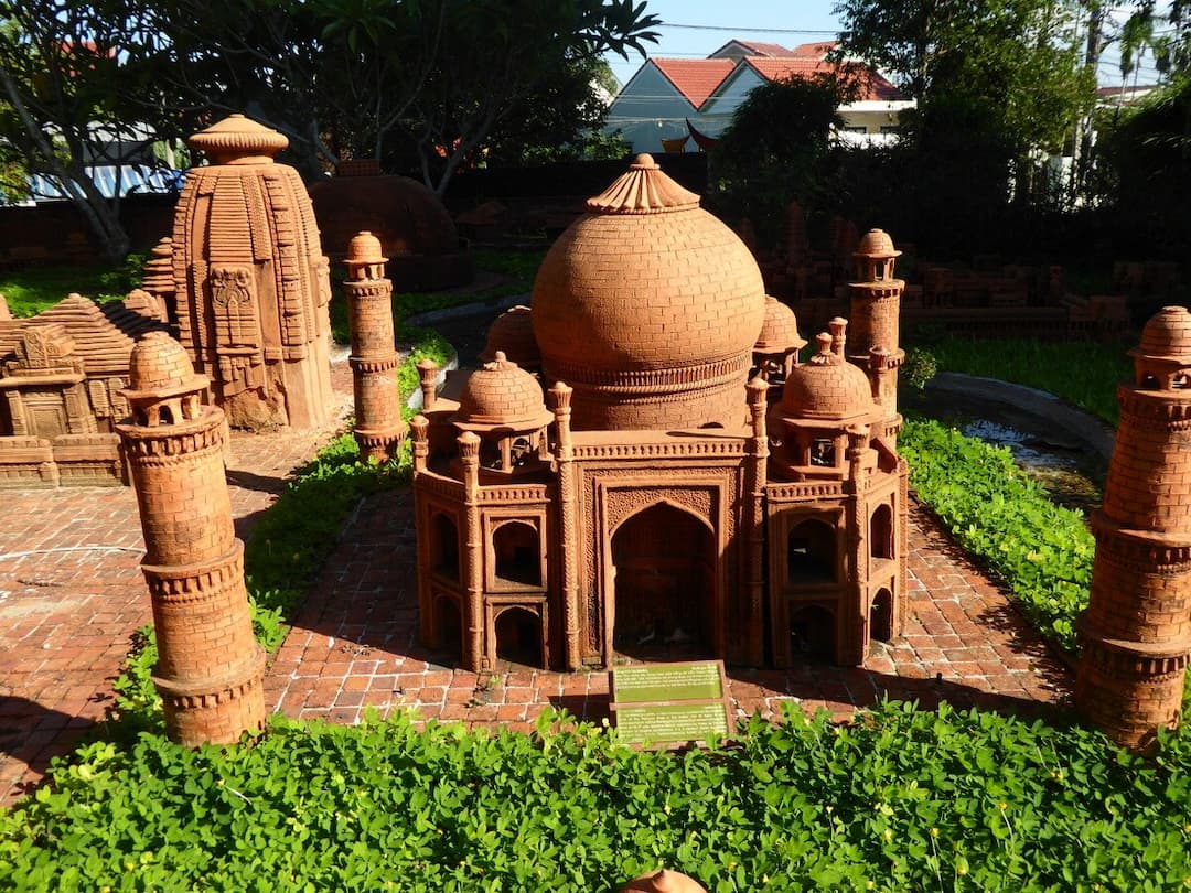 Thanh Ha Pottery Village