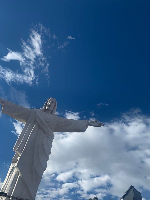 Statue of Christ