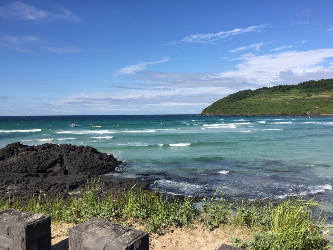 Hamdeok Beach