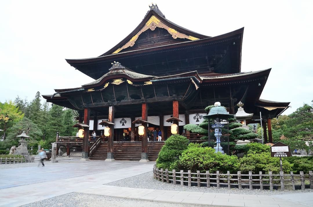 Zenko-ji Temple