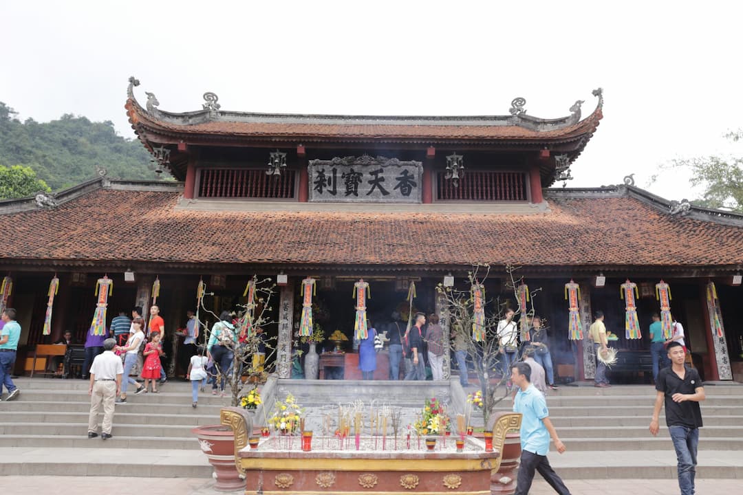 Perfume Pagoda